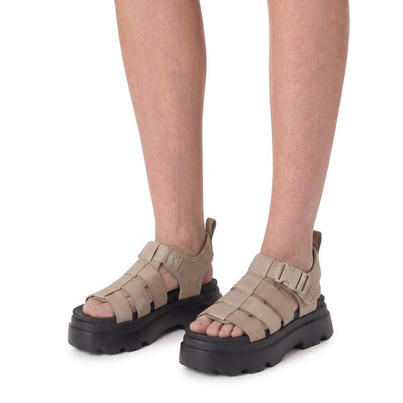 UGG Sandalen Cora Damen