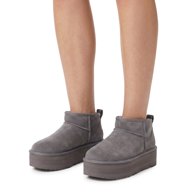 UGG Plateaustiefel Classic Ultra Mini Platform Damen