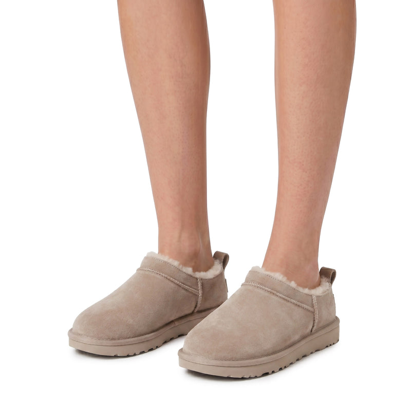 UGG Boot Classic Micro Damen