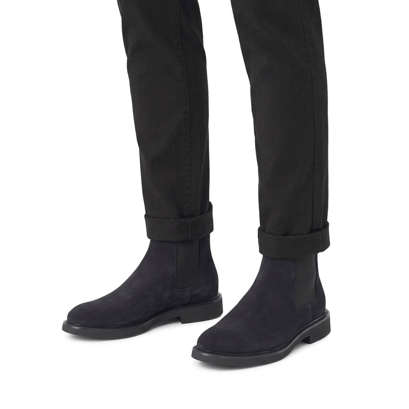 Boots aus Veloursleder