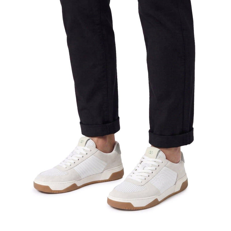 Sneaker mit Logo-Detail