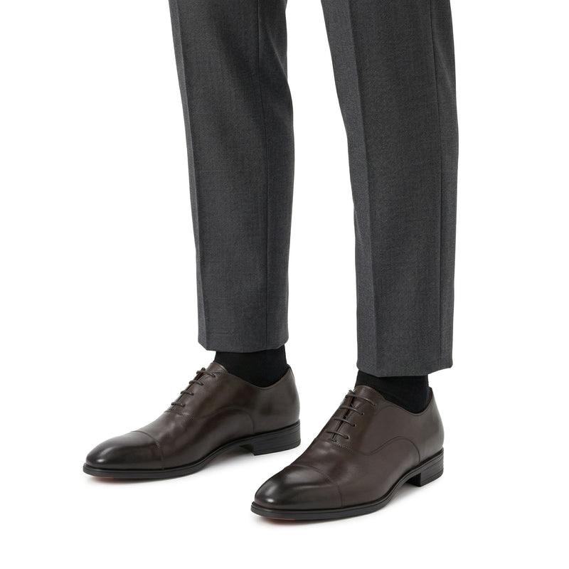 Schnürschuhe aus Leder