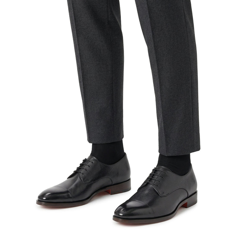 Schnürschuhe aus Leder