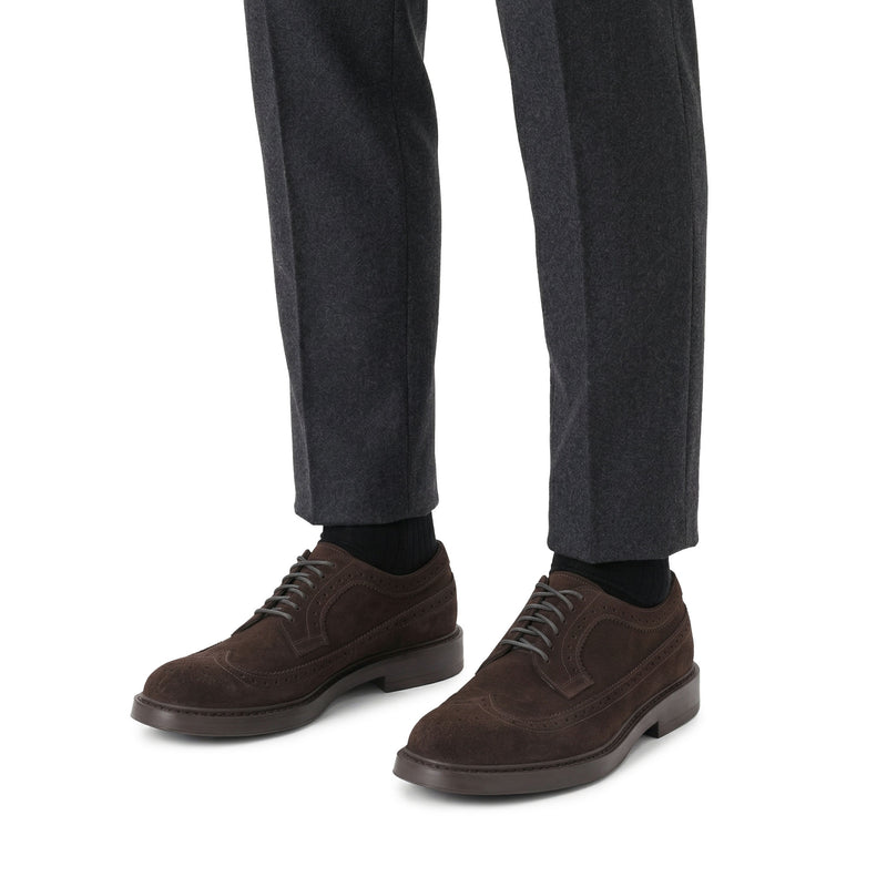 Wingtip-Schnürschuh aus Veloursleder