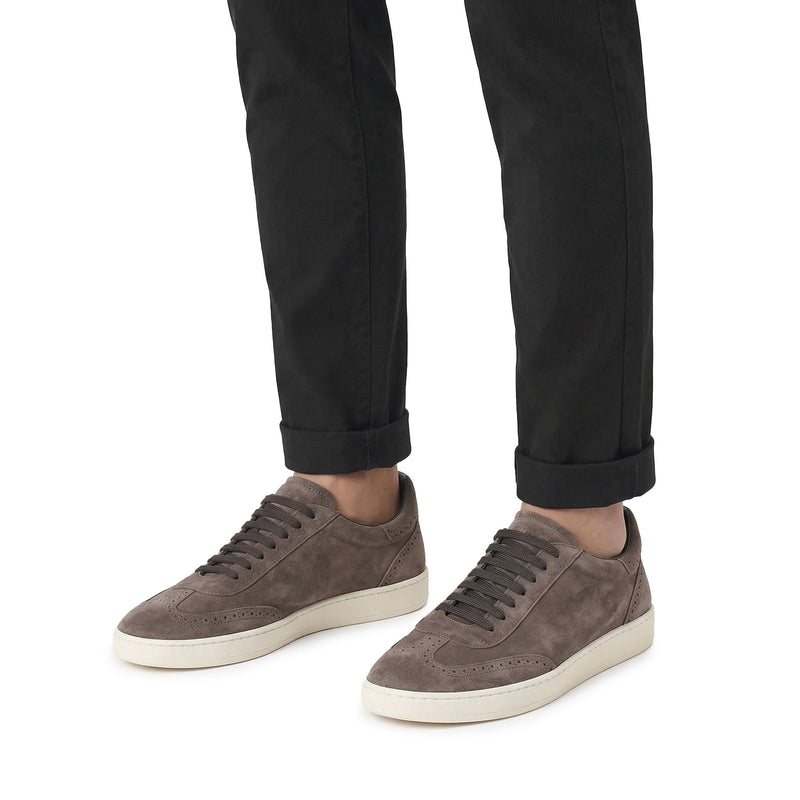 Sneaker aus Veloursleder