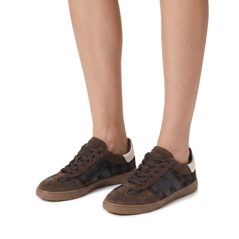 Sneaker H647 aus Veloursleder
