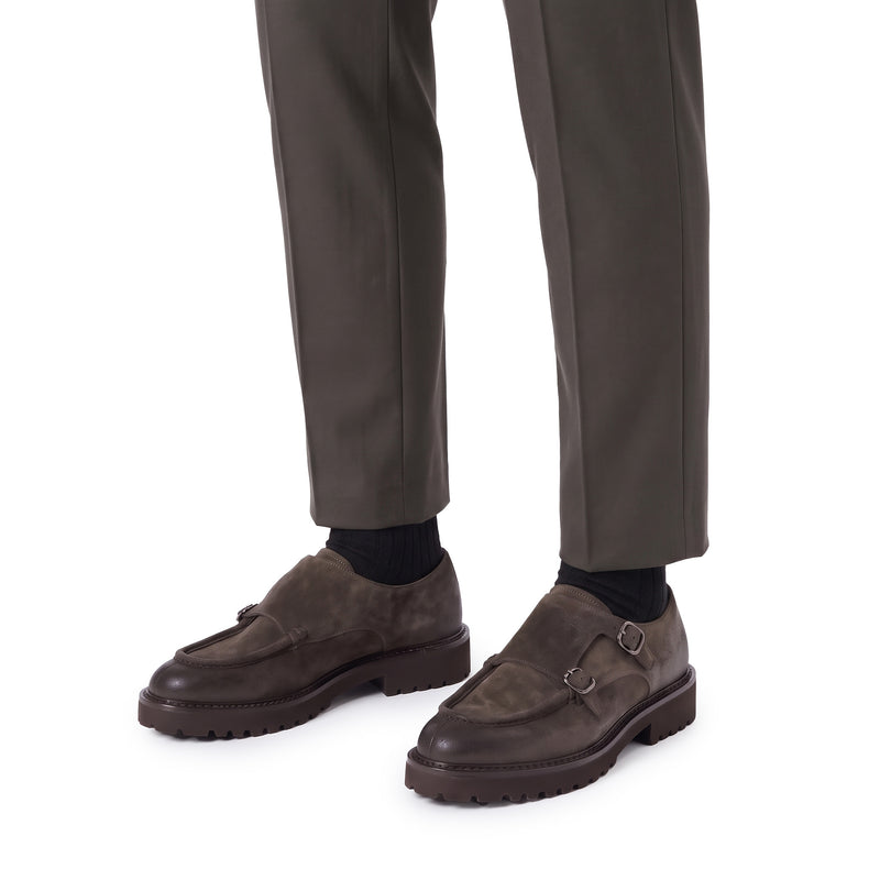 Monks aus Leder