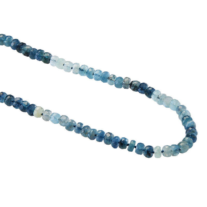 Perlenhalskette aus Aquamarin