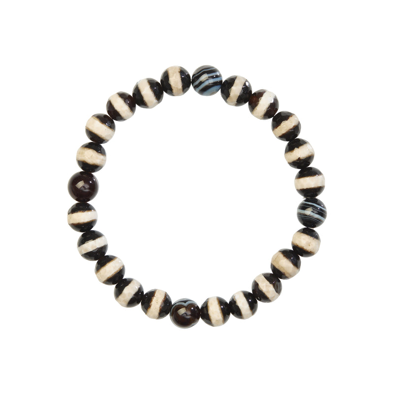 Bracelet made of agate beads