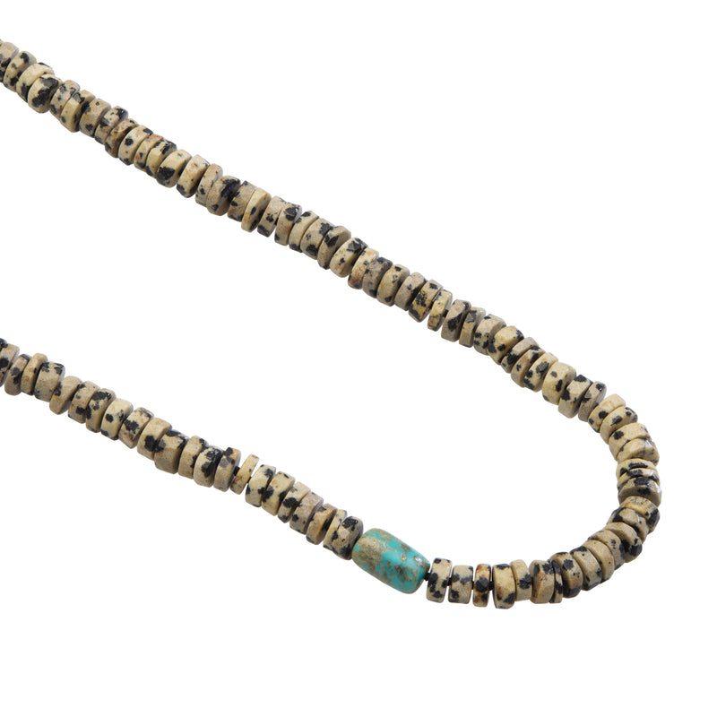 Necklace made of dendritic quartz