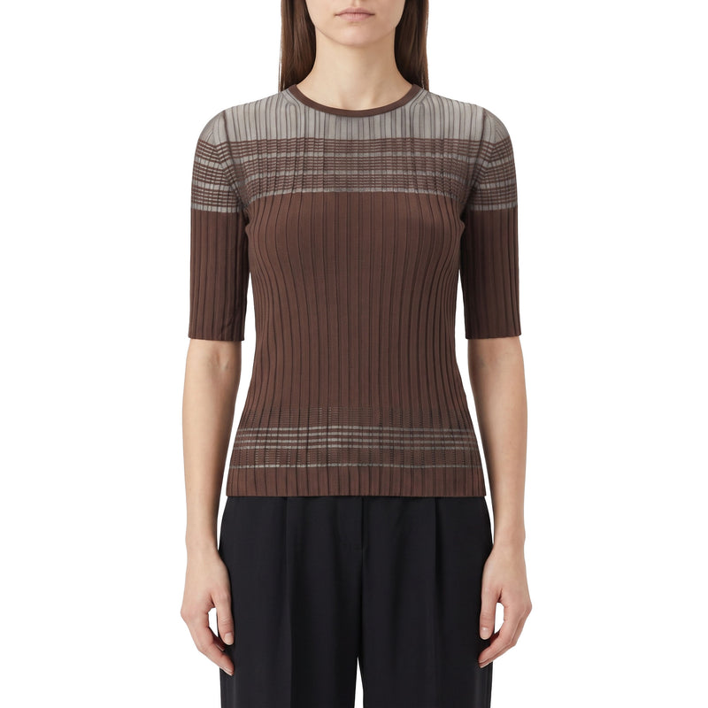Kurarmpullover aus Feinstrick