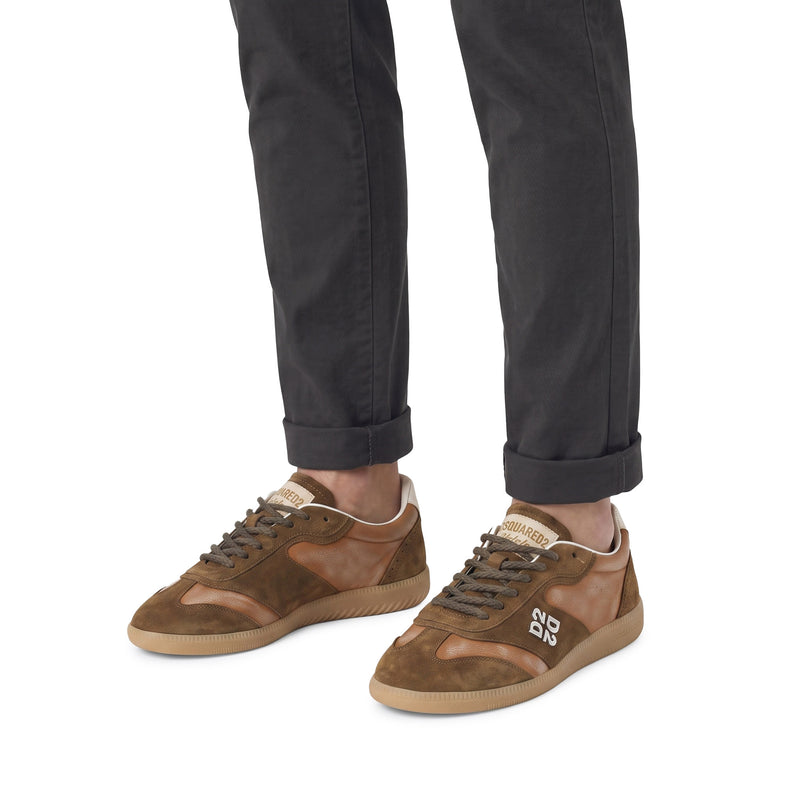 Sneaker Rebels aus Veloursleder