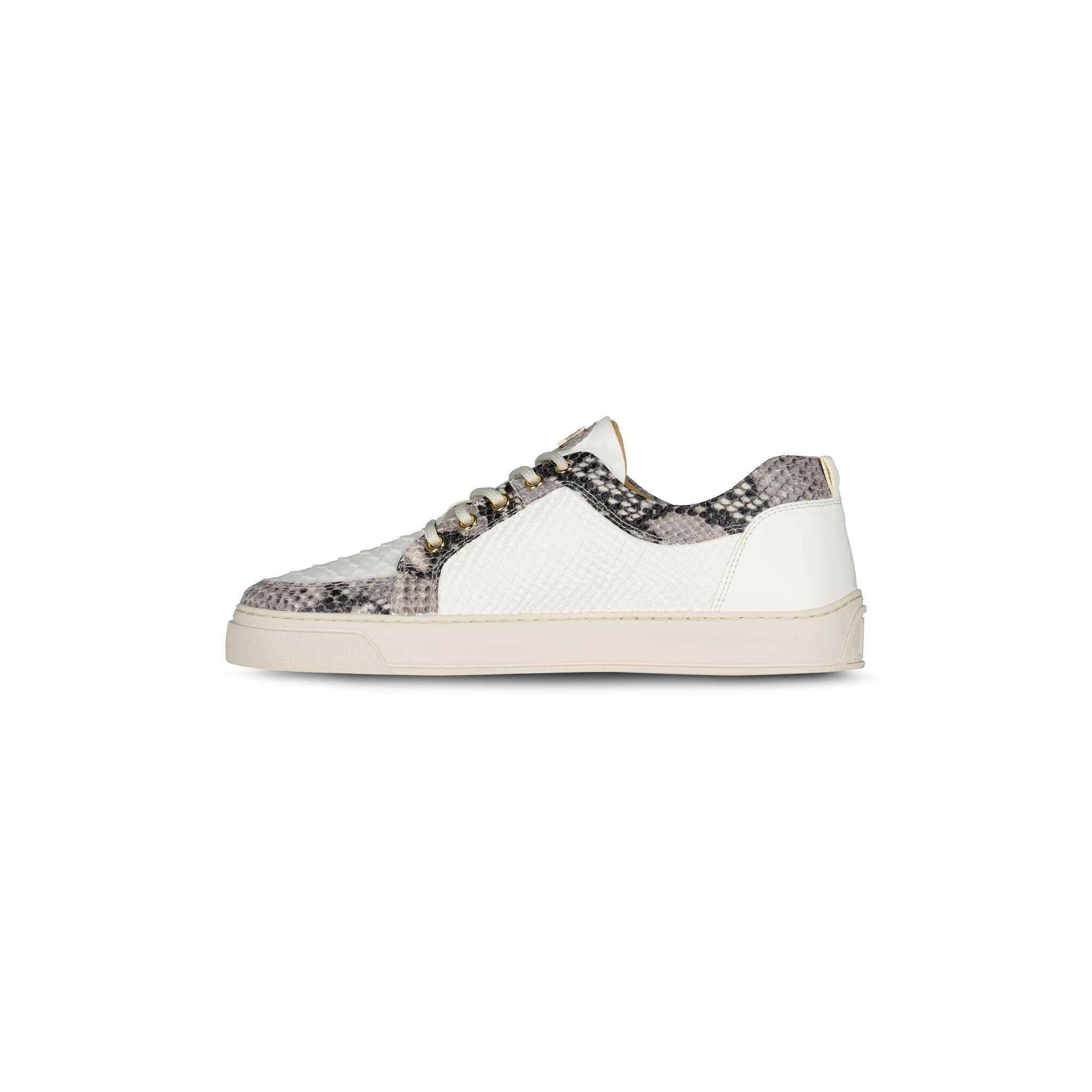 Sneaker aus geprägtem Leder